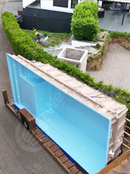 Unser Zustellungs Und Einbauservice Gfk Pool über Dem Garten Unser Zustellungs Und Einbauservice Gfk Pool über Dem Garten